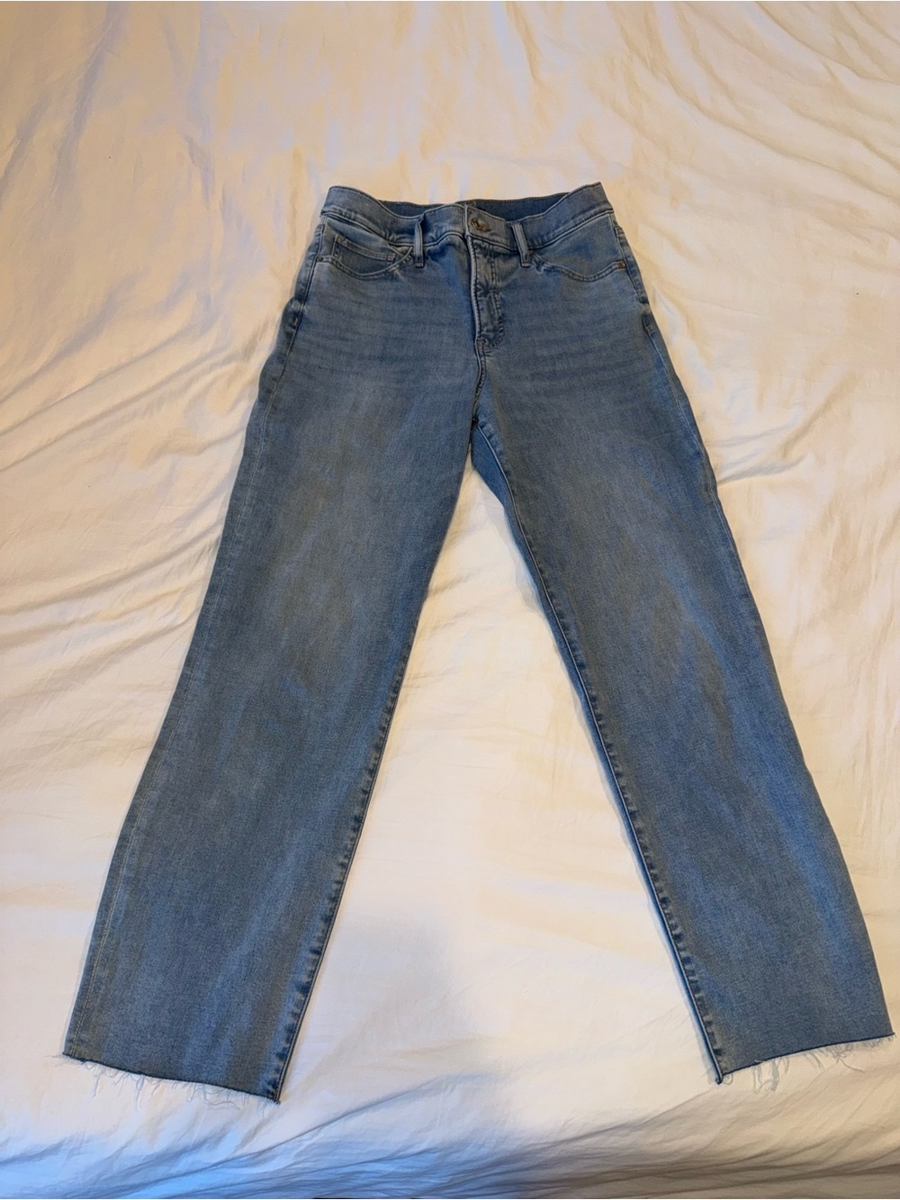 Express Women's High Rise Hyper Stretch Straight-Leg Ankle Jeans, size 10L